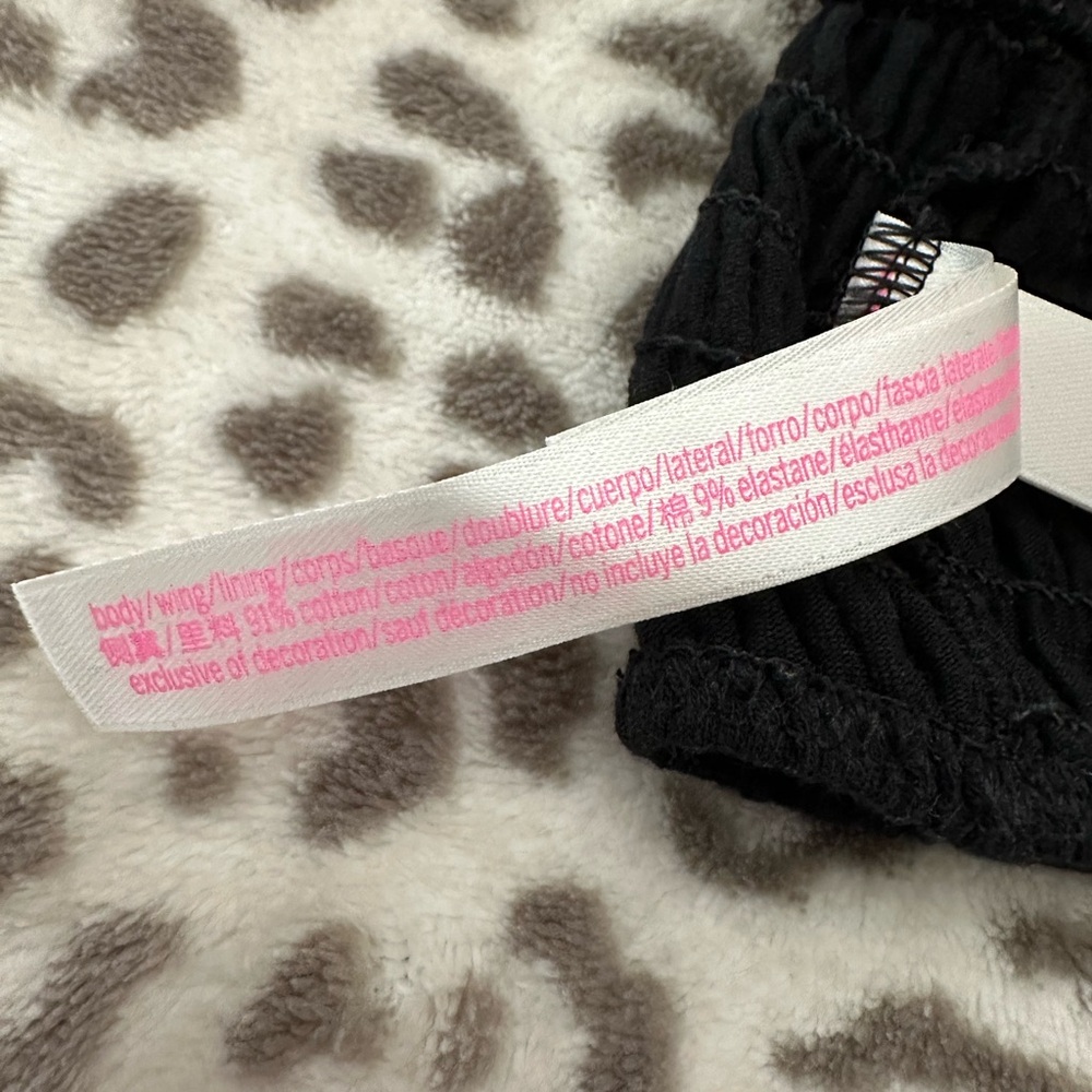 PINK Victoria’s Secret Smocked Bralette in Black Size Medium Women’s - Picture 12 of 17